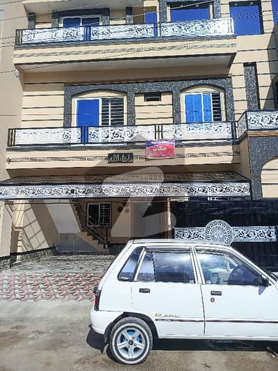 ائیرپورٹ ہاؤسنگ سوسائٹی - سیکٹر 4 ائیرپورٹ ہاؤسنگ سوسائٹی,راولپنڈی میں 4 کمروں کا 6 مرلہ مکان 2.3 کروڑ میں برائے فروخت۔