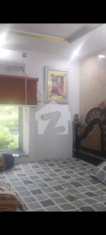 لیبر کالونی - بلاک اے لیبر کالونی,لاہور میں 2 کمروں کا 3 مرلہ فلیٹ 60.0 ہزار میں کرایہ پر دستیاب ہے۔