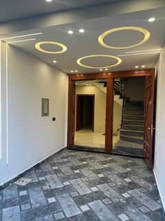 BRAND NEW HOUSE Is Available BRAND NEW HOUSE Is Available