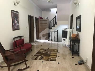 BEAUTIFUL UPPER PORTION FOR RENT