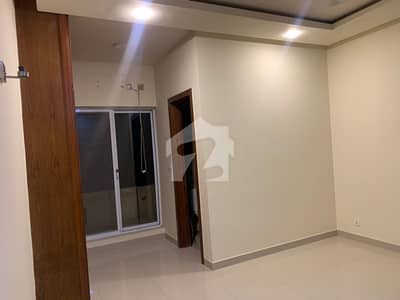 RENOVATED UPPER PORTION FOR RENT RENOVATED UPPER PORTION FOR RENT