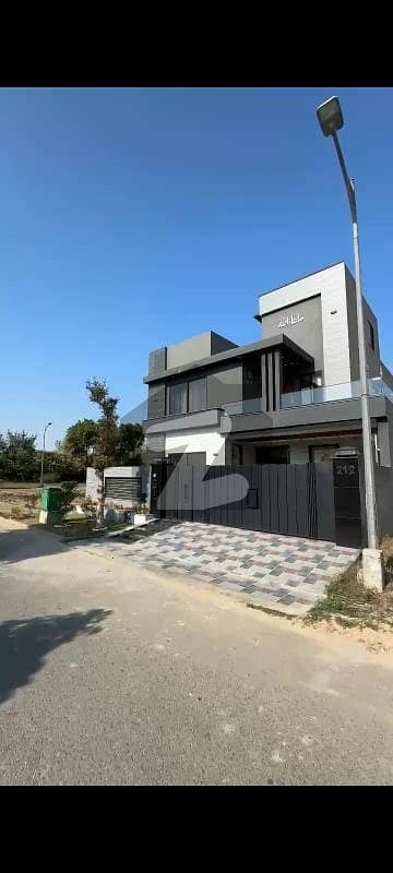 10 Marla Brand New House Modern Design Block B Phase 2 New Lahore City LDA Approved