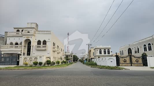 2 Kanal Premium LDA Approved Plots Between Block B & Pine Avenue Hub All Utilities Available Luxury Plot in the Heart of Khayaban-e-Amin 2 Kanal Premium LDA Approved Plots Between Block B & Pine Avenue Hub All Utilities Available Luxury Plot in the Heart of Khayaban-e-Amin