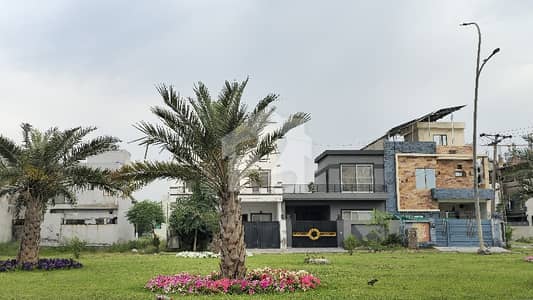 Premium 1-Kanal Residential Plots in Khayaban-e-Amin, Block D Near 150ft Main Boulevard & Commercial Hub