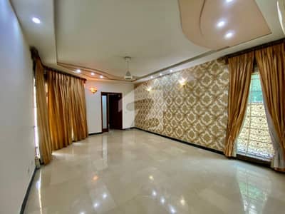 Elegant 2 Kanal House For Rent In DHA Phase 2 Prime Location