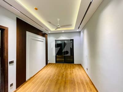 DHA PHASE 8 BUNGLOW 2 KANAL VVIP LOCATION FOR RENT.
