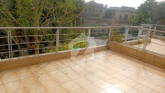 DEFENCE 1 KANAL SUPER DUPER BUNGLOW BASEMENT 6 BEDS BY MASTER DEALS DEFENCE 1 KANAL SUPER DUPER BUNGLOW BASEMENT 6 BEDS BY MASTER DEALS