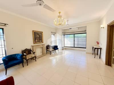 Beautiful House For Rent in F-7