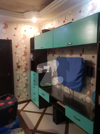Get In Touch Now To Buy A 200 Square Yards Flat In Gulistan-e-Jauhar - Block 3-A