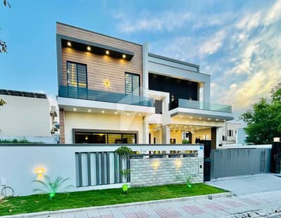 Luxurious 1 Kanal Luxurious House For Sale In DHA Defence Phase 2, Islamabad!