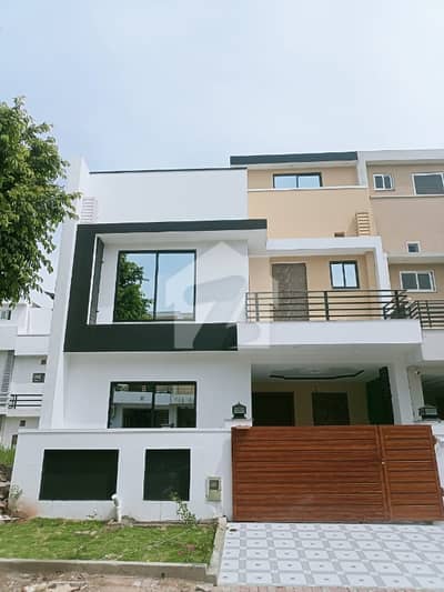 Beautiful 5 Marla House Available For Sale Beautiful 5 Marla House Available For Sale