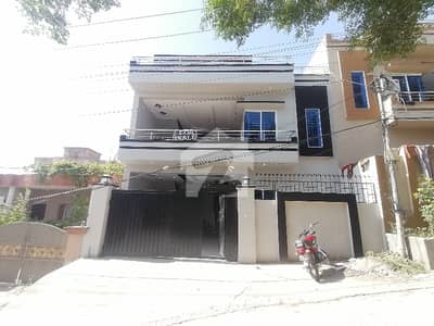 گلشن آباد سیکٹر 1 گلشن آباد,راولپنڈی میں 6 کمروں کا 10 مرلہ مکان 2.75 کروڑ میں برائے فروخت۔