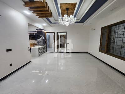 240 Sq Yards Brand Nwe First Floor Portion For Sale