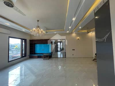 ڈی ایچ اے فیز 7 ڈی ایچ اے ڈیفینس,کراچی میں 6 کمروں کا 1 کنال مکان 20.0 کروڑ میں برائے فروخت۔ ڈی ایچ اے فیز 7 ڈی ایچ اے ڈیفینس,کراچی میں 6 کمروں کا 1 کنال مکان 20.0 کروڑ میں برائے فروخت۔