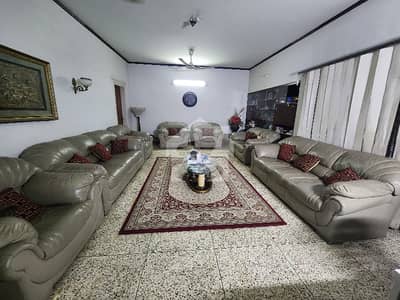 گلشنِ اقبال - بلاک 13 ڈی - 1 گلشنِ اقبال,گلشنِ اقبال ٹاؤن,کراچی میں 7 کمروں کا 1 کنال مکان 12.0 کروڑ میں برائے فروخت۔ گلشنِ اقبال - بلاک 13 ڈی - 1 گلشنِ اقبال,گلشنِ اقبال ٹاؤن,کراچی میں 7 کمروں کا 1 کنال مکان 12.0 کروڑ میں برائے فروخت۔