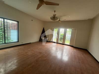 AC Installed 1 Kanal Modern Design House For Rent In DHA Phase 3 Block-X Lahore.