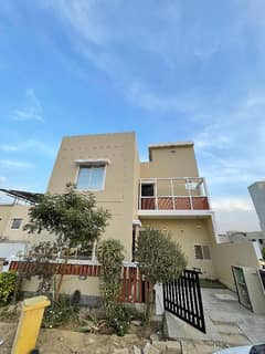 160 Sq. Yaed Bungalow Available For Sale In Naya Nazimabad Block D