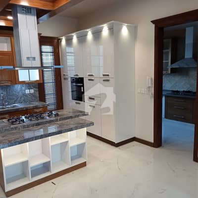 ARCHITECT-DESIGNED OWNER-BUILT MANSION | DHA PHASE 8, KARACHI HOUSE FOR SALE