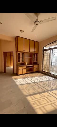 DHA PHASE 05 ONE KANAL LOWER LOCKED AND UPPER PORTION FOR RENT BY MASTER DEALS