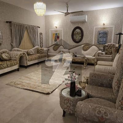 WELL-MAINTAINED | 300 SQ. YARD BUNGALOW | FOR SALE IN DHA PHASE 4 KARACHI