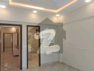 PREMIUM RENOVATED RESIDENCE | BUKHARI COMMERCIAL, PHASE 6