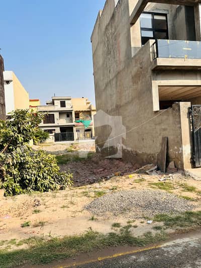 Prime 5 Marla Plot For Sale In Platinum Block, Park View City Lahore Prime 5 Marla Plot For Sale In Platinum Block, Park View City Lahore