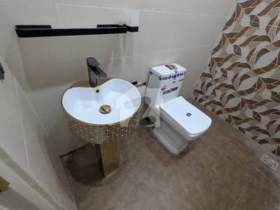 BRAND NEW HOUSE FOR RENT IN JINNAH GARDEN PHASE 01 WITH ALL FALSITIES ON VERY PRIME LOCATION NEAR MARKET AND MASJID EASY ACCESS TO MAIN ROAD ISLAMABAD