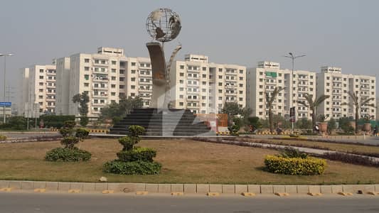 Beautiful 3-Bedrooms Apartment Flat For Rent In Askari-11 Sector B Lahore