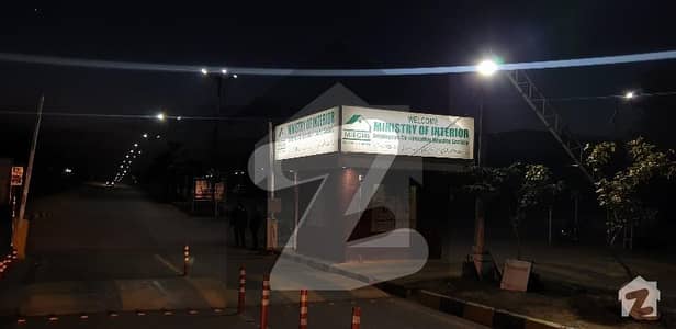 جی-16/3 جی ۔ 16,اسلام آباد میں 1 کنال رہائشی پلاٹ 1.7 کروڑ میں برائے فروخت۔