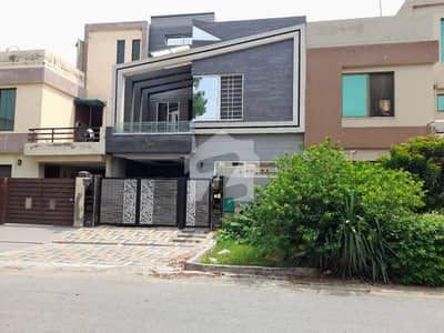 بحریہ ٹاؤن سیکٹرڈی بحریہ ٹاؤن,لاہور میں 3 کمروں کا 5 مرلہ مکان 2.2 کروڑ میں برائے فروخت۔ بحریہ ٹاؤن سیکٹرڈی بحریہ ٹاؤن,لاہور میں 3 کمروں کا 5 مرلہ مکان 2.2 کروڑ میں برائے فروخت۔