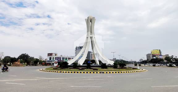نیو لاهور سٹی لاہور میں 1 کنال رہائشی پلاٹ 1.3 کروڑ میں برائے فروخت۔ نیو لاهور سٹی لاہور میں 1 کنال رہائشی پلاٹ 1.3 کروڑ میں برائے فروخت۔
