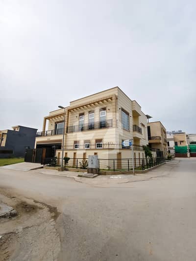 بحریہ ٹاؤن فیز 8 ۔ ابو بکر بلاک بحریہ ٹاؤن فیز 8 ۔ سفاری ویلی,بحریہ ٹاؤن فیز 8,بحریہ ٹاؤن راولپنڈی,راولپنڈی میں 5 کمروں کا 14 مرلہ مکان 5.95 کروڑ میں برائے فروخت۔