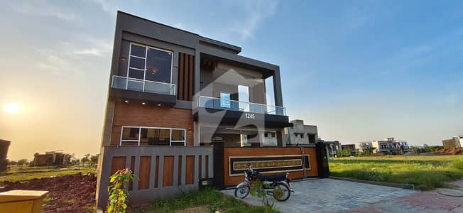 10 Marla Brand New Triple Storey House For Sale In Bahria Town Phase 8