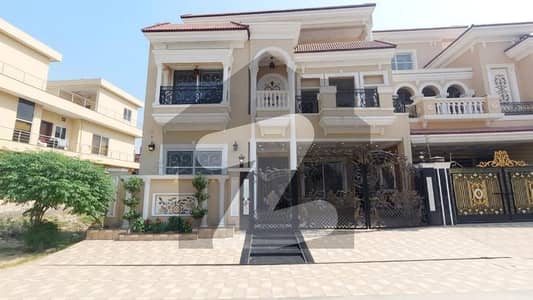 LDA Avenue House For Sale Sized 10 Marla LDA Avenue House For Sale Sized 10 Marla