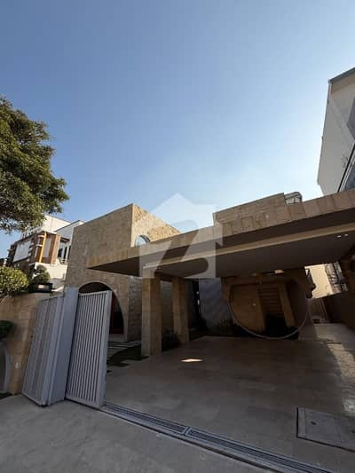 Luxurious 5 Bed Single Unit House
