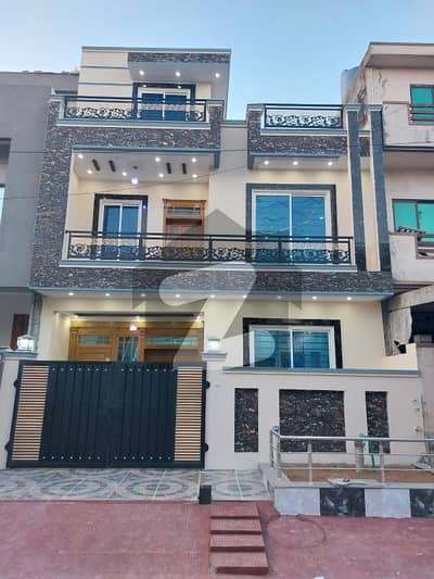 جی ۔ 14/4 جی ۔ 14,اسلام آباد میں 4 کمروں کا 4 مرلہ مکان 3.6 کروڑ میں برائے فروخت۔