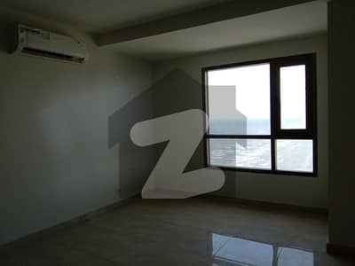 EMAAR 4BED APARTMENT AVALIABLE FOR RENT IN CORAL TOWERS
