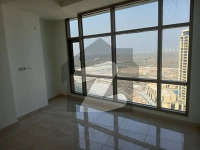 EMAAR OCEANFRONT! 3BED APARTMENT FOR RENT IN PEARL TOWER 01 ! MIDDLE FLOOR ! PARTAIL SEA-FACING .