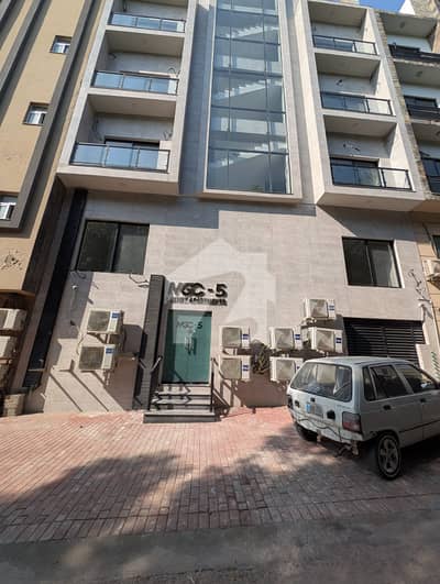 1 Bed Apartment for Sale Eiffel Tower Commercial, Bahria Town Phase 7 1 Bed Apartment for Sale Eiffel Tower Commercial, Bahria Town Phase 7