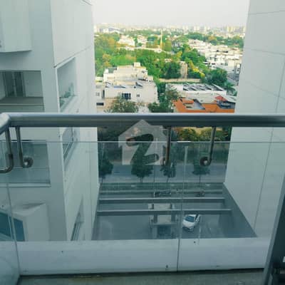 Elite Living! 3 Bed Lavish Apartment for Rent in Penta Square DHA Phase 5 | Premium Lifestyle