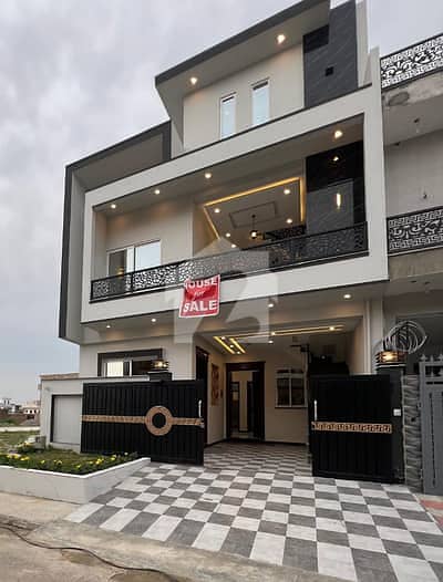 ٹاپ سٹی 1 - بلاک اے ٹاپ سٹی 1,اسلام آباد میں 4 کمروں کا 10 مرلہ مکان 4.2 کروڑ میں برائے فروخت۔ ٹاپ سٹی 1 - بلاک اے ٹاپ سٹی 1,اسلام آباد میں 4 کمروں کا 10 مرلہ مکان 4.2 کروڑ میں برائے فروخت۔
