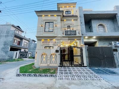 بسم اللہ ہاؤسنگ سکیم جی ٹی روڈ,لاہور میں 3 مرلہ Studio مکان 1.5 کروڑ میں برائے فروخت۔ بسم اللہ ہاؤسنگ سکیم جی ٹی روڈ,لاہور میں 3 مرلہ Studio مکان 1.5 کروڑ میں برائے فروخت۔