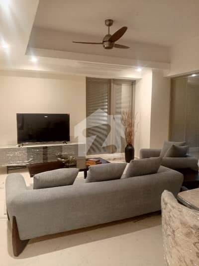 4 Kanal (2000 Sq Yard) House Available For Sale