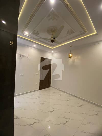 Upper Portion Available For Rent