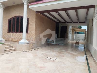 F7/2 500 Sq Yrd Pindi Facing Dead End Street Old House