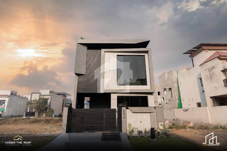 5 Marla Signature House For Sale In DHA Phase 9 Town 5 Marla Signature House For Sale In DHA Phase 9 Town
