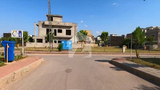 10 Marla With 2 Marla Extra Land Plot For Sale