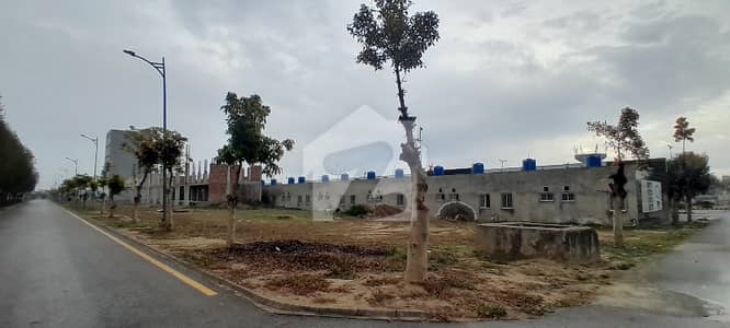 Prime Location Residential Plot Of 10 Marla Available In New Lahore City - Phase 3 Prime Location Residential Plot Of 10 Marla Available In New Lahore City - Phase 3