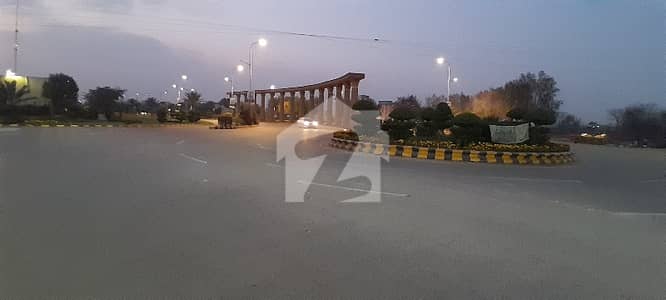 نیو لاهور سٹی لاہور میں 10 مرلہ رہائشی پلاٹ 60.0 لاکھ میں برائے فروخت۔ نیو لاهور سٹی لاہور میں 10 مرلہ رہائشی پلاٹ 60.0 لاکھ میں برائے فروخت۔