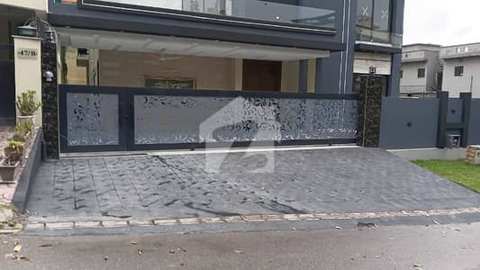 ڈی ایچ اے فیز 1 - سیکٹر بی ڈی ایچ اے ڈیفینس فیز 1,ڈی ایچ اے ڈیفینس,اسلام آباد میں 6 کمروں کا 1 کنال مکان 11.25 کروڑ میں برائے فروخت۔